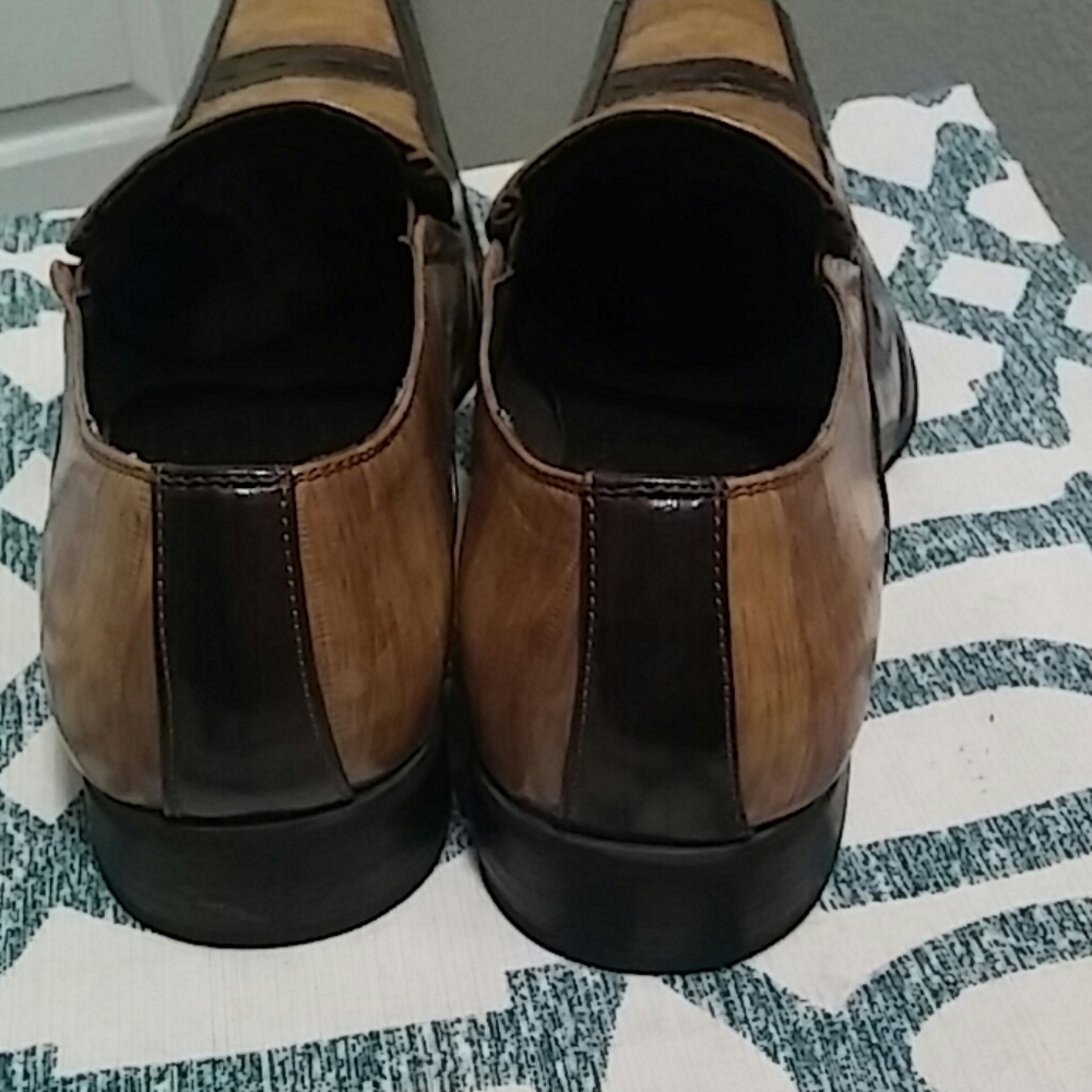 Shoes... - Picture 3 of 6